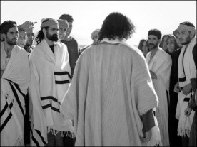 CHRIST TEACHING DISCIPLES