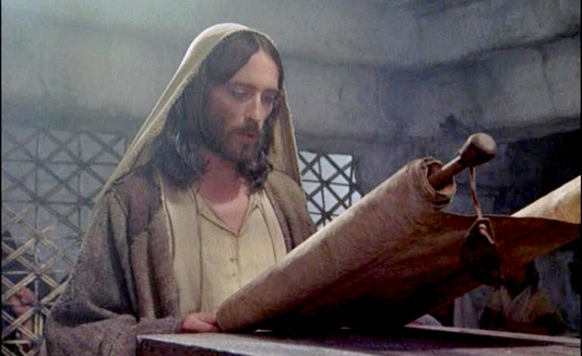 cHRIST READING FROM SCROLL