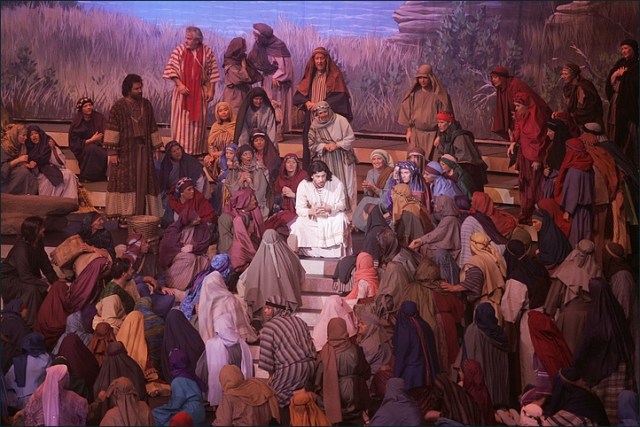 cHRIST TEACHING PARABLES